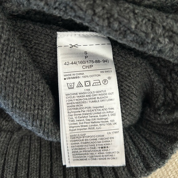 Gap Women’s Cable-Knit Turtleneck Sweater Size S - Picture 5 of 5